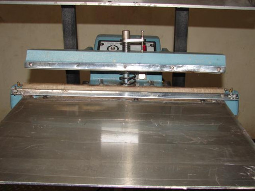 MIDWEST PACIFIC IMPULSE BAG SEALER 17 1/2'' T1621