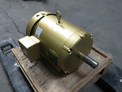 Baldor 37H244Y216G2  213T Super E Motor 7.5 HP 230/460 V 17.8/8.9 A3525 TPM  For Sale