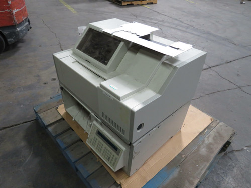 HP 1090 Series II Liquid Chromatograph  For Sale