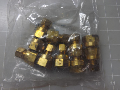 LOT OF 10 BRASS-CRAFT PSB 66-6-8 TUBE COMPRESSION FEMALE UNION T50739