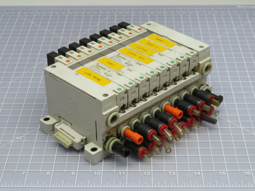 Lot of 8  VQ2200-5  Solenoid Valves 0.1-0.7 MPa  For Sale