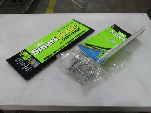 Valeo SB164  SmartBlade Advanced Wiper Blade  16 in In-Line Display   For Sale