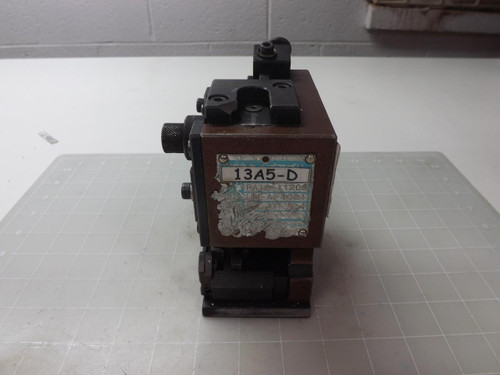 TOYOJAMCO RA18-11200 UM-A-4021 APPLICATOR T51584