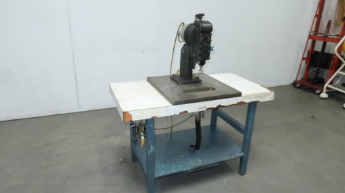 Pneutronics   Compression Riveter Pneumatic Punch Press 1 Ton   For Sale