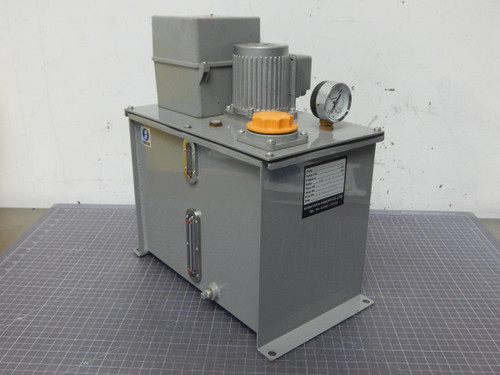 KOBAYASHI MLA015-TD15-103N LUBRICANT OIL PUMP PUMP VOL 0.16/.0.19 L/MIN M2159