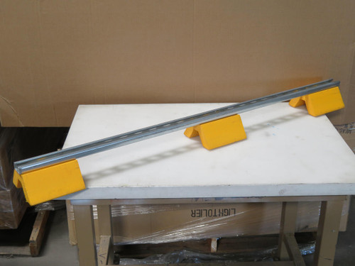 48X5 YELLOW ROOFTOP PIPE TRIPE SUPPORT BASE T191838