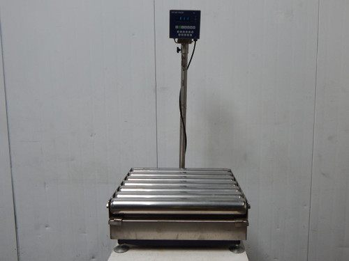Mettler Toledo CB300   24x24 Roller Scale 600 LBS Cap   For Sale