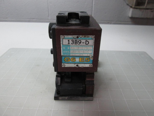 TOYOJAMCO RA18-07000 UM-A-4007 DIE PRESS APPLICATOR T51958