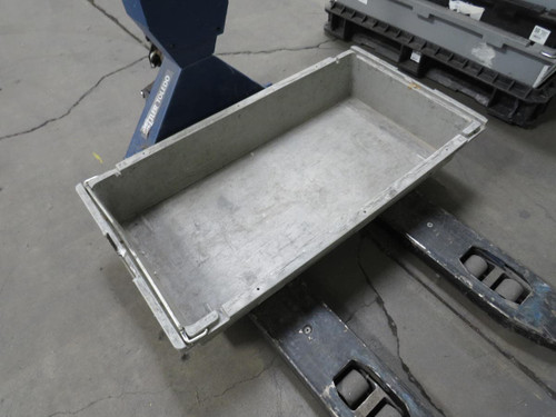 LOT OF 8 OVERSIZED PLASTIC BIN 40 IN X 24 IN X 7 IN T192758