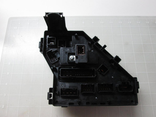 HONDA NAA03VEWR 120328 SNA-A010 PA66+PPE 63593326 38250-SNA-A010-M1 FUSE BOX T52119