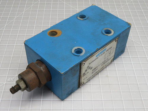 Vickers DGMFN-5-Y-B2W-30  Systemstak Flow Control Valve Meter-Out  For Sale