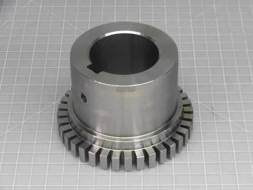 Cargill M526687  1070T HUB 2.1875 NOM-STK 12 X 1/4 KW  For Sale