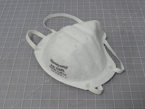LOT OF 20 HONEYWELL DC300N95 DISPOSABLE RESPIRATORS T196550