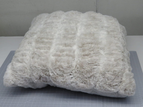 Lot of 4 Envogue    Polyester Fiber Fur Pillow 20" x 20"  For Sale