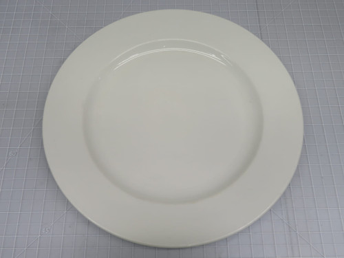 World Tableware Porcelana 840-445R-12  Wide Rim Plate  For Sale