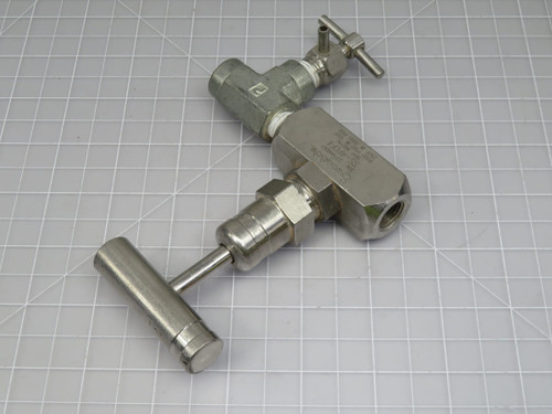 Swagelok  SS-4PDF4  Stainless Steel Rising Plug Screwed-Bonnet Needle Valve  For Sale