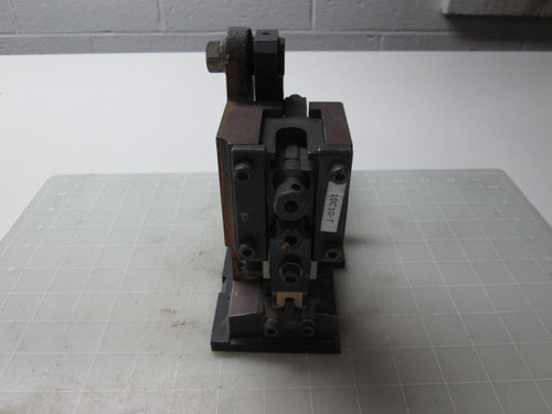 10C10-T 825560 APPLICATOR T52197