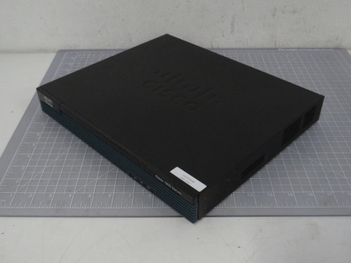 Cisco 1921 1900 Series Switch  For Sale