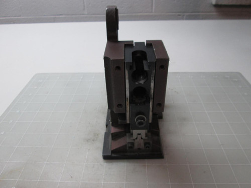 CTE-39900 HSG FB-F-1 IA2-J64-01 DIE PRESS APPLICATOR T52382