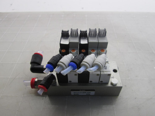 LOT OF 5 SMC SYJ322R NVV3J3-20R-000 SOLENOID VALVES W/ MANIFOLD T53216