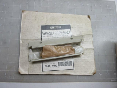 HEWLETT PACKARD HP 5062-4072 RACK MOUNT KIT T54367