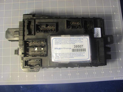 FORD MOTOR COMPANY A000CTK0NB AT4T 15604 BB POWER DISTRIBUTION MODULE T13327