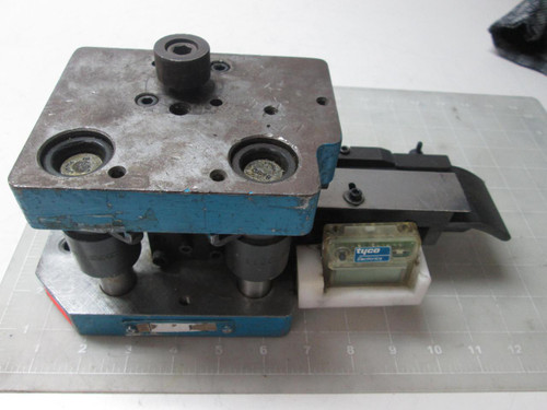 C0208CCH325 FEEDER APPLICATOR T54570