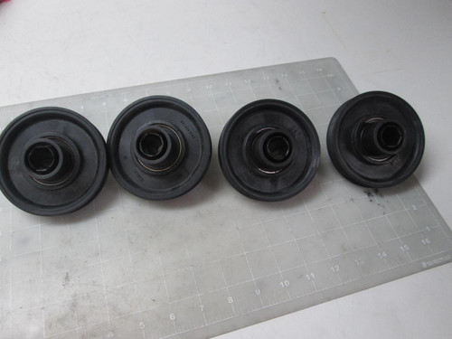 LOT OF 4 3 842 522 146 BEARING ASSEMBLY T54596