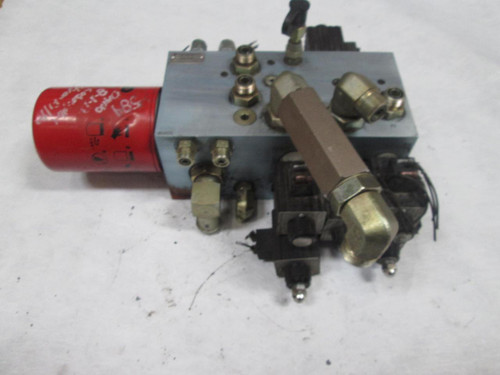 COMMAND CONTROLS CDM-1248-2-36DT HYDRAULIC DIRECTIONAL VALVE ASSEMBLY T54920