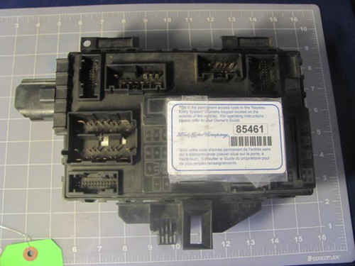 FORD MOTOR COMPANY A030CPS0NB POWER DISTRIBUTION MODULE T13290