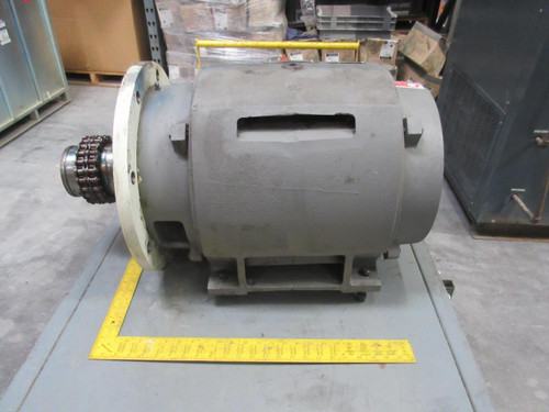TOSHIBA B0374VLT1UMT HIGH EFFICIENCY 3-PHASE INDUCTION MOTOR T55547