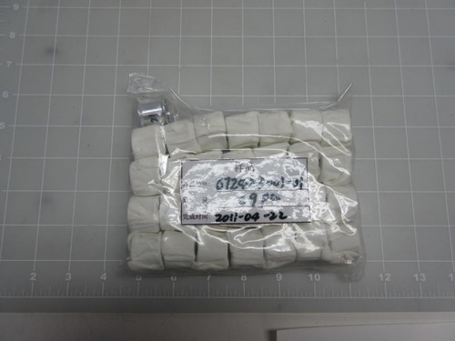 LOT OF 29  672423001-01  T55901