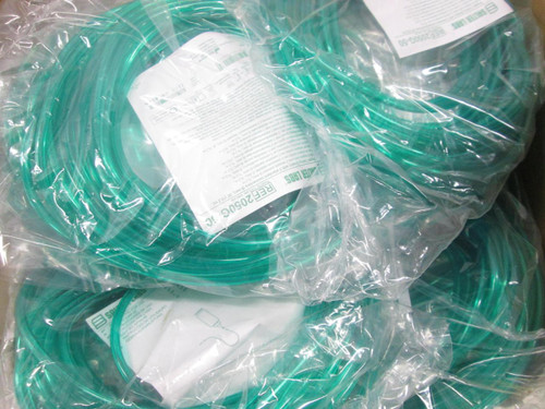 LOT OF 20 SALTER LABS 2050G-50 GREEN OXYGEN TUBING W/ 2 STANDARD CONNECTORS. 50' T57118