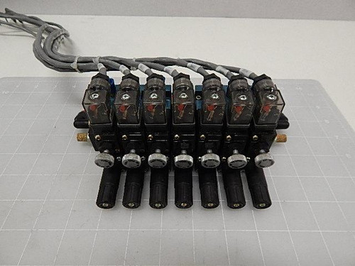 LOT OF 7 MAC 45A-M00-DDAJ-4KG9 SOLENOID VALVES W/ MANIFOLD T58729
