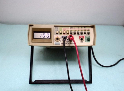 FLUKE 8010A DIGITAL MULTIMETER T8338