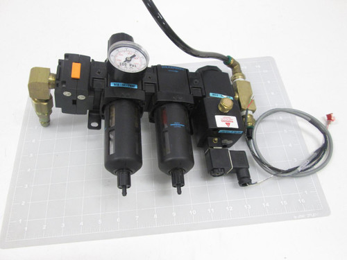 WILKERSON 0-125 7019-9DB PNEUMATIC REGULATOR FILTER LOCKOUT VALVE T60421