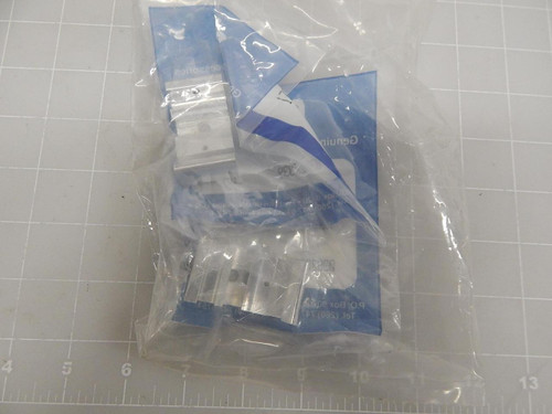 LOT OF 2 PHD 17000-36-0 SWITCH BRACKET 1-1/8 E T60620