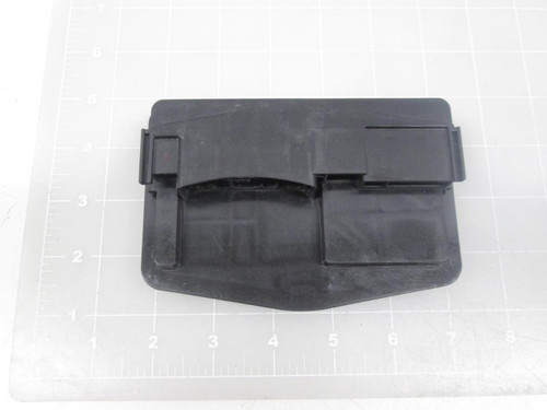 TOYOTA PBT-GF30 82720-33280 2929305WJC ENGINE ROOM JUNCTION BLOCK