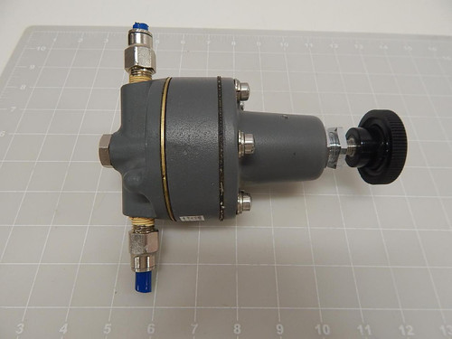 SIEMENS 40-100 PRESSURE REGULATOR T62195