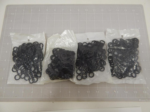 LOT OF 400 MSC QH70-111 O-RINGS T62980