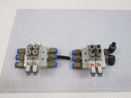LOT OF 4 SMC SY5120-5L0ZE-C6 SOLENOID VALVES W/ MANIFOLD T63723