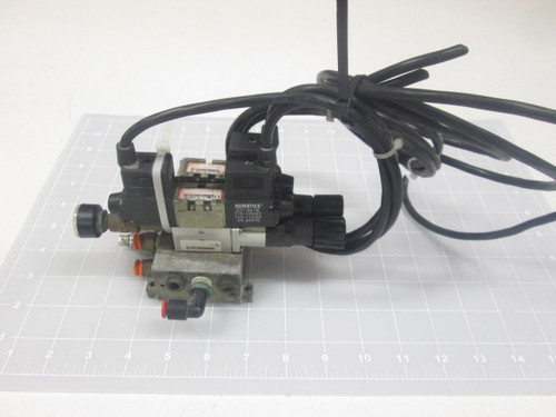 LOT OF 2 NUMATICS  031RS7000000000 237-961B PNEUMATIC VALVE ASSEMBLY  T65006