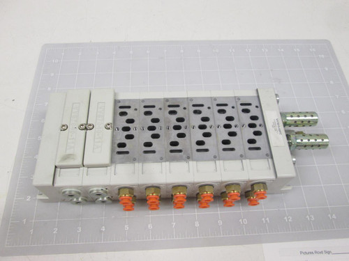 SMC VV7015-02FC MANIFOLD VALVE W/ BLANKING PLATE T66936