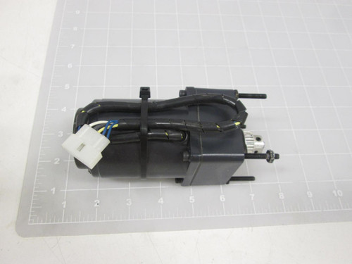 ORIENTAL MOTOR 2IK6RGN-AUL 2GN15KA MOTOR W/ GEAR HEAD T67384