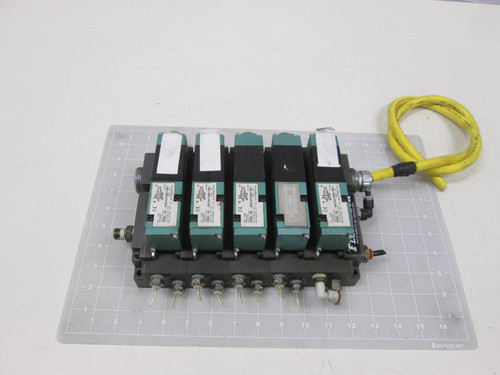 LOT OF 5 NUMATICS 0825A415M017N61 0825A415M SOLENOID VALVES W/ MANIFOLD T68180