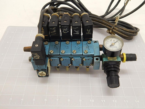 LOT OF 6 MAC 623B-11-111JB SOLENOID VALVES W/ MANIFOLD T70485
