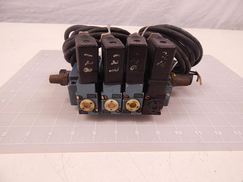 LOT OF 4 MAC 613B-11-111JB SOLENOID VALVES W/ MANIFOLD T70550