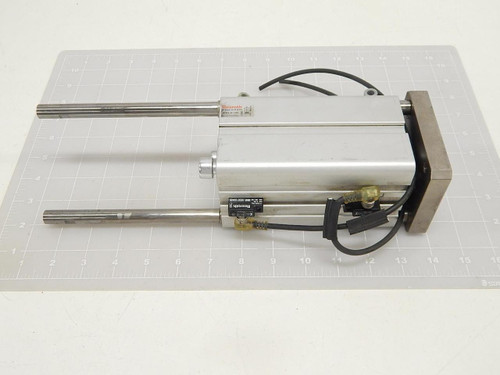 REXROTH 0 822 010 679 PNEUMATIC CYLINDER T70665