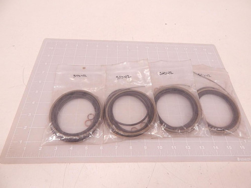 LOT OF 4 SAS42 SA542 OIL RING ACCESSORY SETS T71509