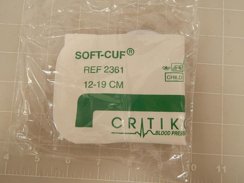CASE OF 20 GE 2361 CHILD 12-19 CM BLOOD PRESSURE CUFFS T71592